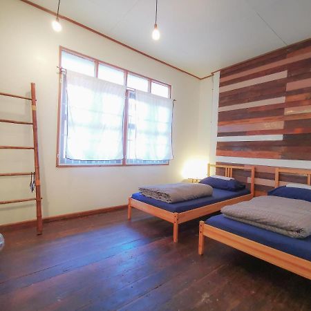 Pickbaan Hostel Lamphun Buitenkant foto