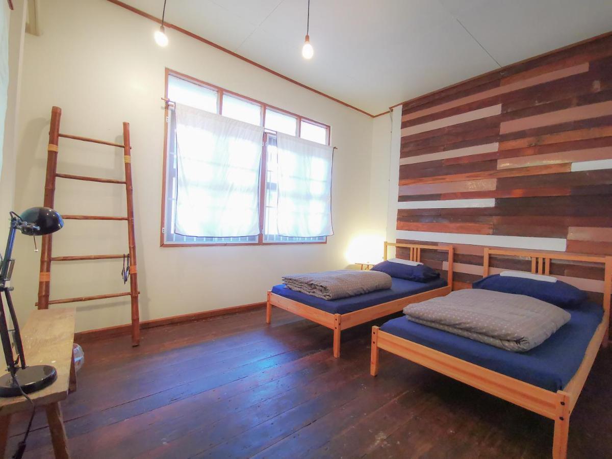 Pickbaan Hostel Lamphun Buitenkant foto