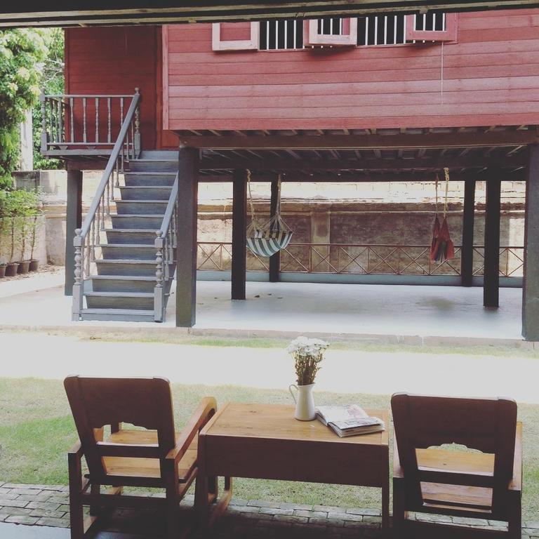 Pickbaan Hostel Lamphun Buitenkant foto