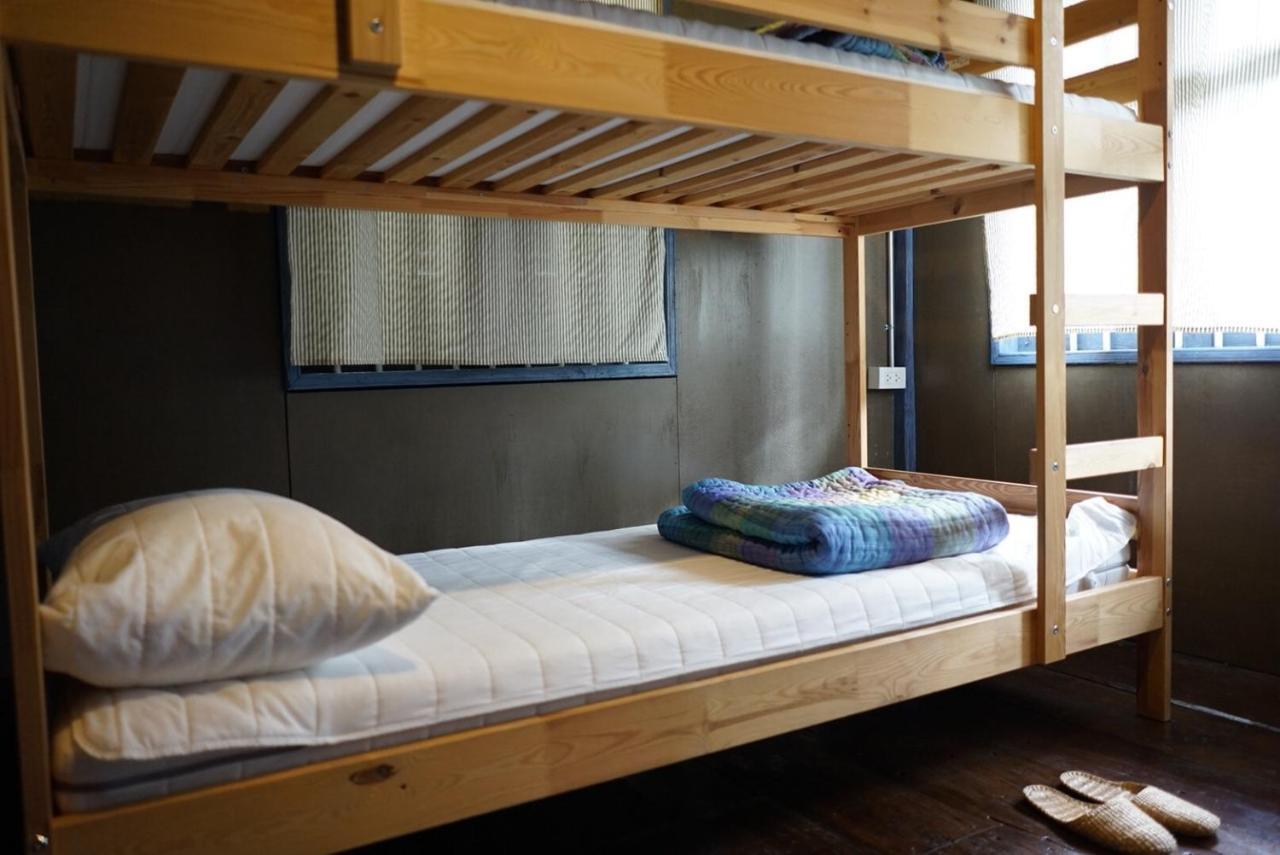 Pickbaan Hostel Lamphun Buitenkant foto