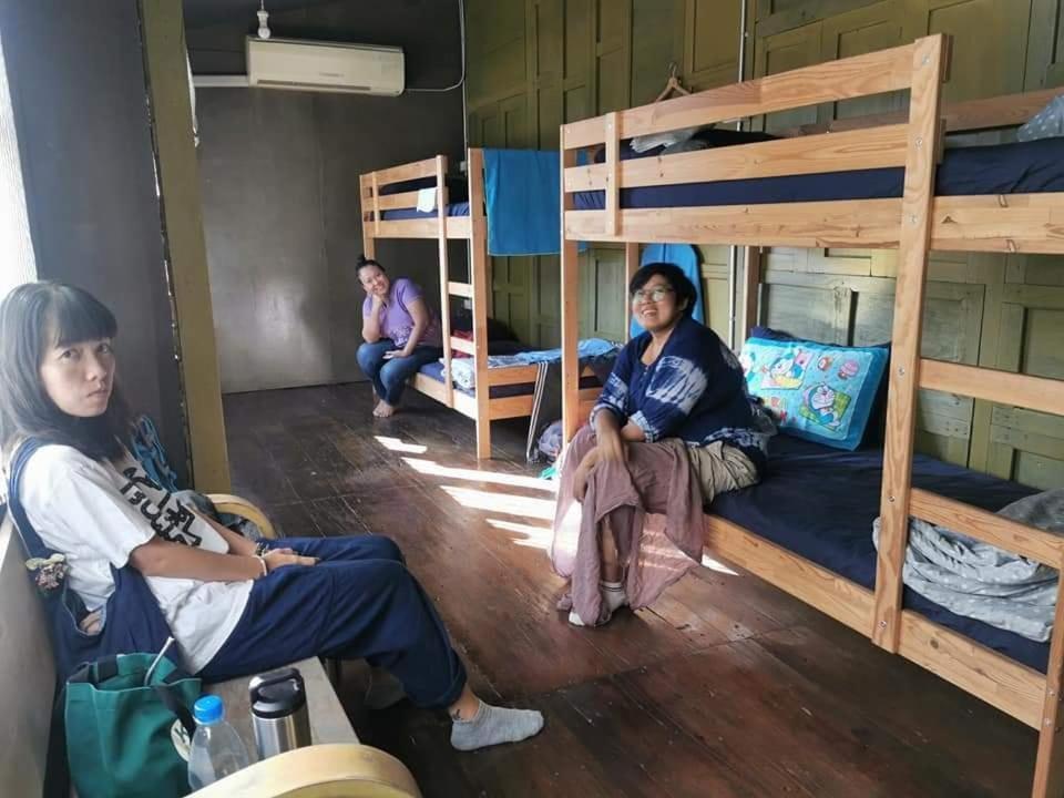 Pickbaan Hostel Lamphun Buitenkant foto